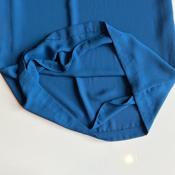 Chiffon Dress with pleats around neck, key hole button at back, Ocean blue/teal - Picture 7 of 8